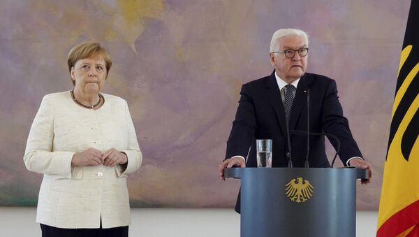 A chanceler da Alemanha, Angela Merkel, durante a recepção do presidente alemão Frank-Walter Steinmeier - Sputnik Brasil