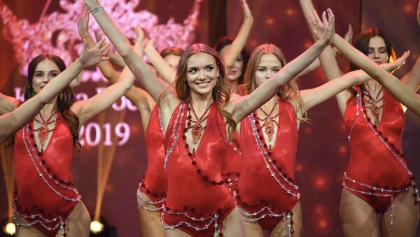 Participantes da final do concurso Beleza Russa 2019, realizada em Moscou - Sputnik Brasil