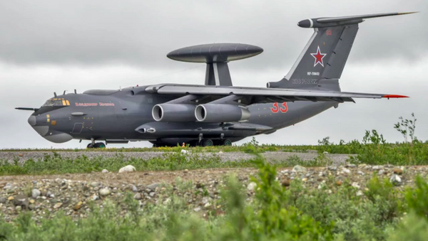 Aeronave russa de alerta e vigilância de longo alcance A-100 - Sputnik Brasil
