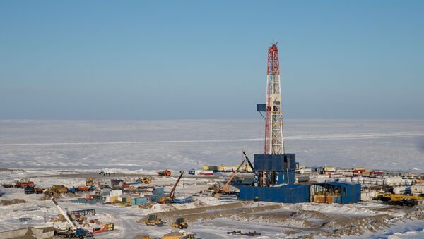 Extração do petróleo no Ártico - Sputnik Brasil