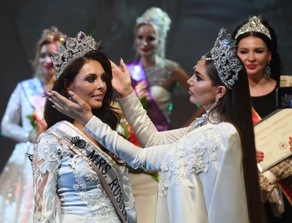 Vencedora na categoria Mrs. Rússia Globo, Ksenia Krivko - Sputnik Brasil
