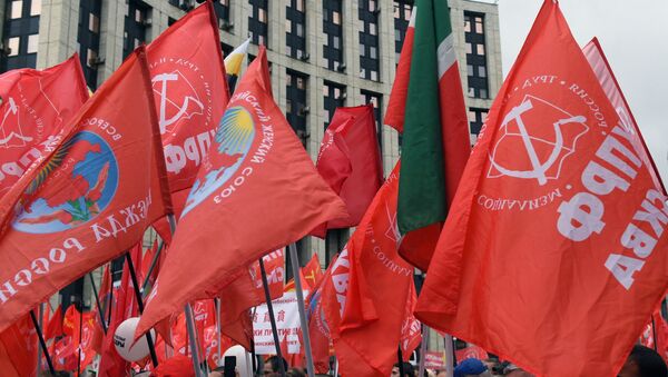 Participantes da manifestação organizada pelo Partido Comunista da Federação da Rússia, 17 de agosto de 2019 - Sputnik Brasil