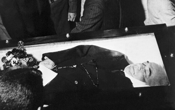 Funeral de Getúlio no Rio de Janeiro, em 30 de agosto de 1954. - Sputnik Brasil