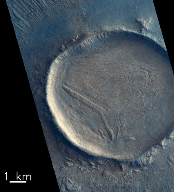 Cratera em Marte fotografada pelo módulo de investigação atmosférica Trace Gas Orbiter - Sputnik Brasil