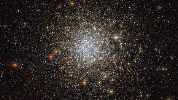 Formação e evolução de acúmulos estelares na Grande Nuvem de Magalhães. Imagem feita pelo Hubble - Sputnik Brasil