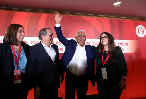 Especialista aponta semelhança entre novo Parlamento português e Congresso do Brasil Especialista aponta semelhança entre novo Parlamento português e Congresso do Brasil - Sputnik Brasil