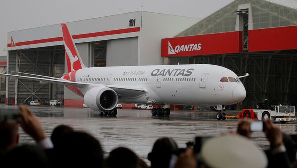 Avião Boeing 787 Dreamliner da empresa australiana Qantas - Sputnik Brasil