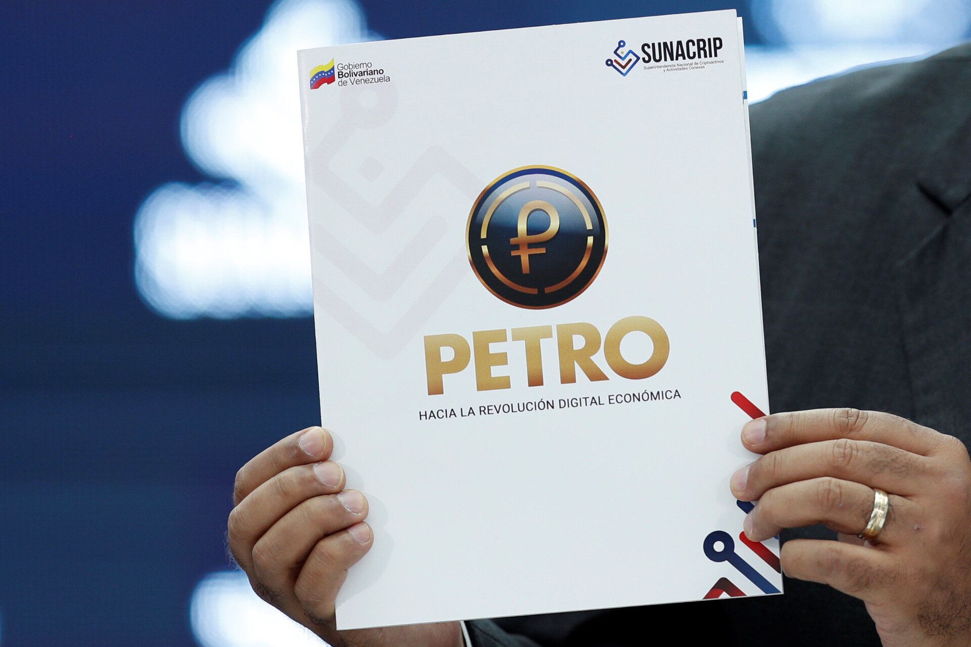Com hiperinflação, Venezuela anuncia que vai 'petrolizar' pagamentos de benefícios sociais - Sputnik Brasil, 1920, 03.05.2021