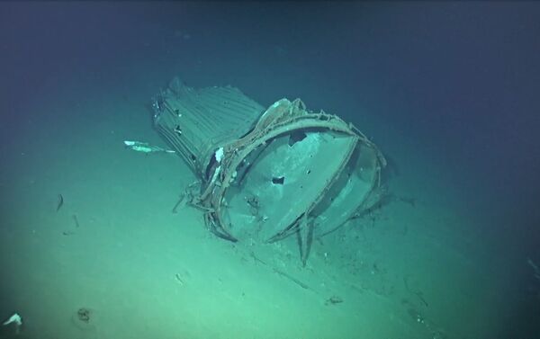 Possíveis restos do destróier americano USS Johnston (DD-557) afundado durante a Batalha do Golfo de Leyte em 1944 no mar das Filipinas - Sputnik Brasil