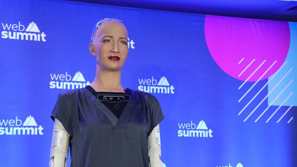O Brasil é incrível, diz robô Sophia durante coletiva sobre inteligência artificial no Web Summit - Sputnik Brasil