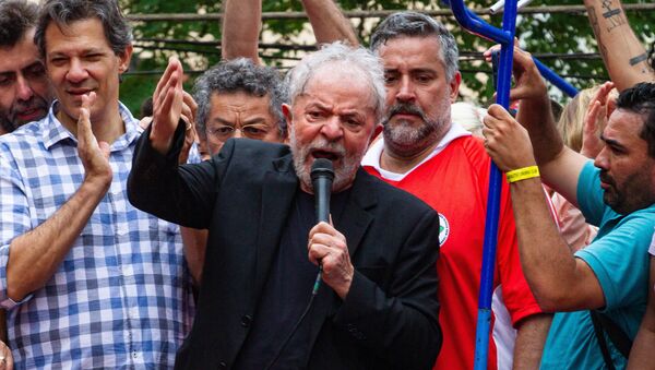 Lula discursa em São Bernardo dos Campos, 09 de novembro de 2019 - Sputnik Brasil