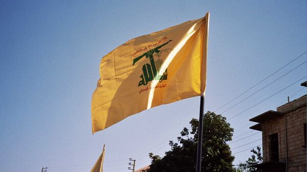Bandeira de Hezbollah - Sputnik Brasil