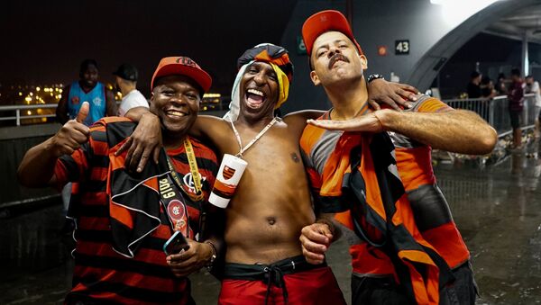 Torcida do Flamengo comemora a vitória da Libertadores - Sputnik Brasil