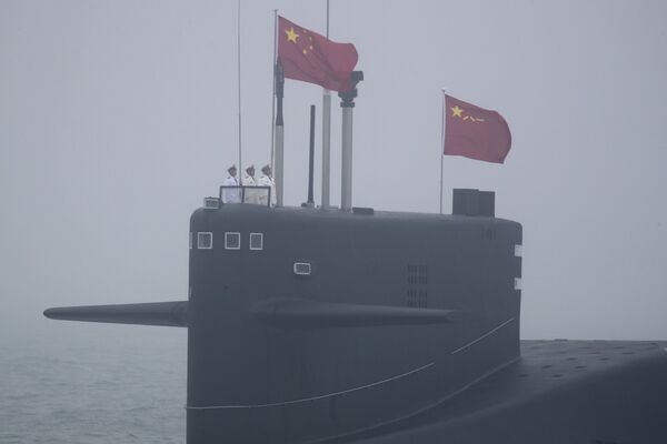 Submarino chinês Type 094.

A China é a segunda maior potencia naval, segundo revista militar National Interest - Sputnik Brasil