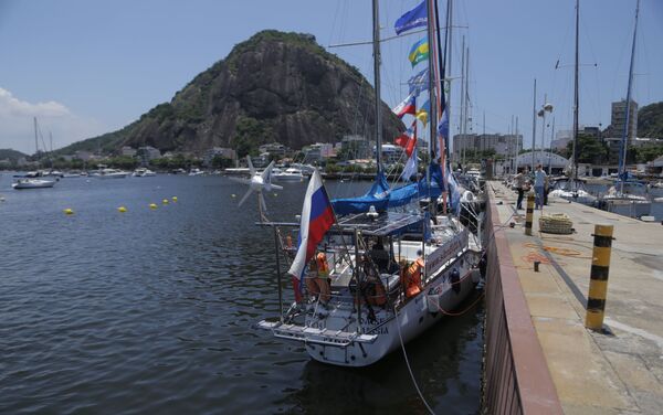 O veleiro russo Sibir (Sibéria) ancorado no Iate Clube, no Rio de Janeiro - Sputnik Brasil