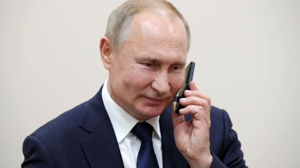 Putin ao telefone, em 23 de dezembro de 2019 - Sputnik Brasil