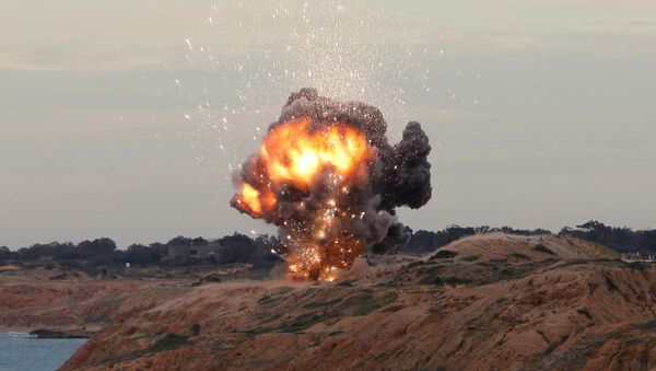 Detonação de míssil portátil terra-ar (foto de arquivo) - Sputnik Brasil