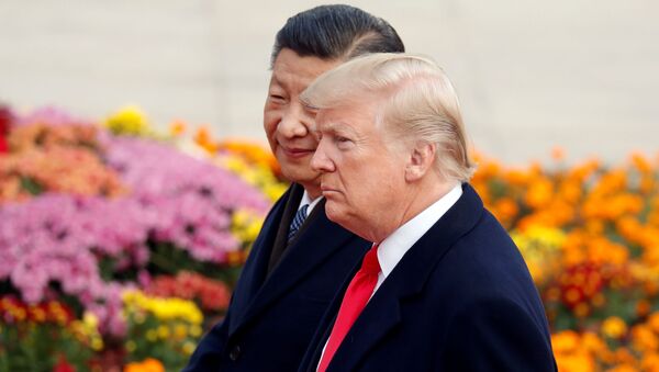 Presidente dos EUA, Donald Trump, participa de uma cerimônia de boas-vindas com o presidente da China, Xi Jinping, em Pequim - Sputnik Brasil