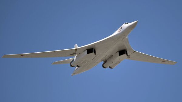 Bombardeiro estratégico Tupolev Tu-160 (foto de arquivo) - Sputnik Brasil