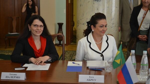 Ministra Kátia Abreu durante visita a Moscou - Sputnik Brasil