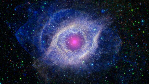 Nebulosa de Hélix, localizada na constelação de Aquário a aproximadamente 650 anos-luz da Terra - Sputnik Brasil