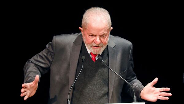 E-presidente Luiz Inácio Lula da Silva fala em evento em Paris durante viagem para Europa - Sputnik Brasil