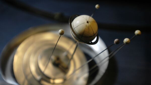 Modelo mecânico de planetas do universo - Sputnik Brasil