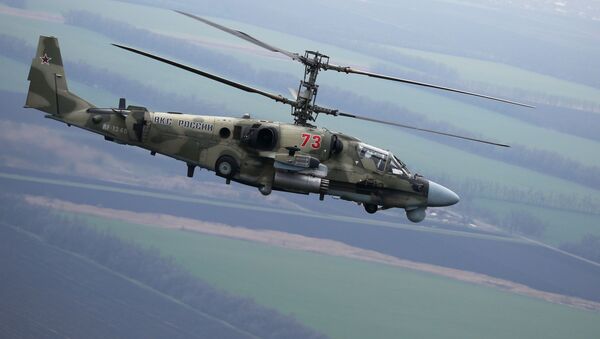 Helicóptero Ka-52 Alligator durante exercícios de voos táticos na região de Krasnodar, Rússia - Sputnik Brasil