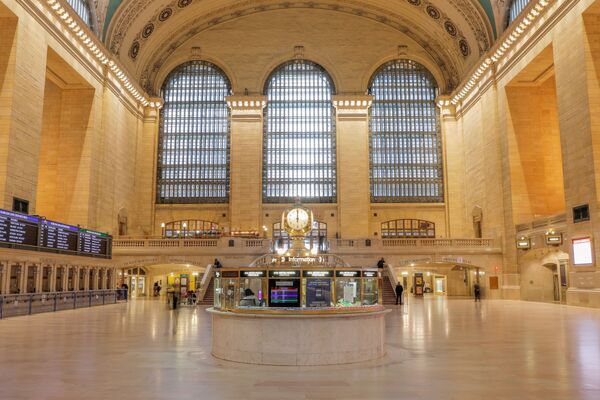 Horas são indicadas na Estação Grand Central de Nova York, nos EUA - Sputnik Brasil