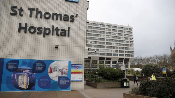 Hospital St.Thomas, em Londres, onde o primeiro-ministro Boris Johnson passa por tratamento para COVID-19. - Sputnik Brasil