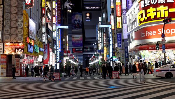 Ruas de Tóquio, no Japão, com pouco movimento durante pandemia do novo coronavírus - Sputnik Brasil