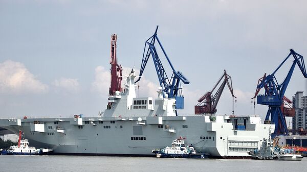 Novo navio Type 075 da Marinha chinesa - Sputnik Brasil
