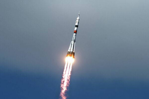 Lançamento do foguete espacial Soyuz-2.1 - Sputnik Brasil