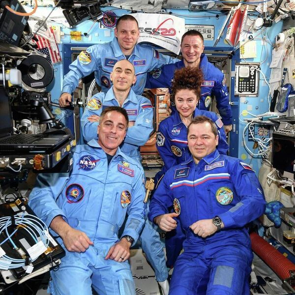 Troca de turno de tripulantes da Estação Espacial Internacional - Sputnik Brasil