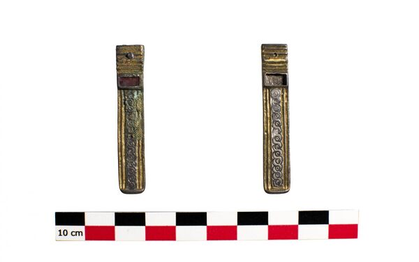 Tesouro antigo encontrado em uma escavação arqueológica na Borgonha, França - Sputnik Brasil