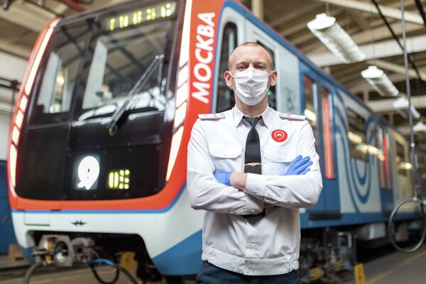 Maquinista do metrô de Moscou - Sputnik Brasil