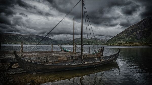Barco viking na Noruega (imagem referencial) - Sputnik Brasil
