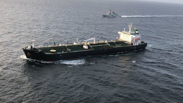 Navio-tanque iraniano Fortune na Venezuela - Sputnik Brasil