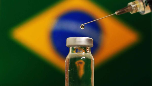 Vacina contra a COVID-19 que será testada no Brasil - Sputnik Brasil