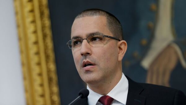 Jorge Arreaza, ministro venezuelano das Relações Exteriores, participa de coletiva de imprensa - Sputnik Brasil