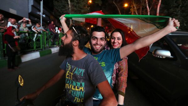 Teerã comemora acordo nuclear - Sputnik Brasil