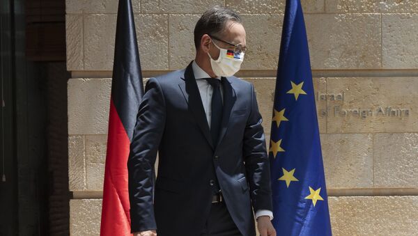 Ministro das Relações Exteriores da Alemanha, Heiko Maas, usa máscara protetora em reunião com homólogo, em Jerusalém, Israel, 10 de junho de 2020 - Sputnik Brasil