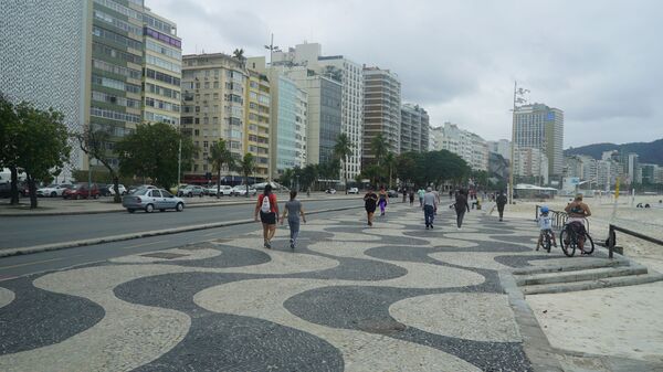Praia de Copacabana, Zona Sul do Rio de Janeiro, em 4 de julho de 2020 - Sputnik Brasil
