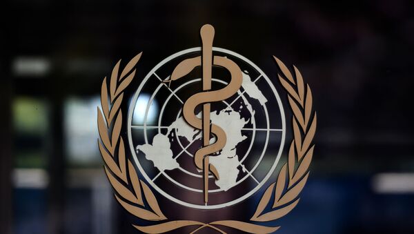Logotipo da Organização Mundial de Saúde (OMS) em Geneva - Sputnik Brasil