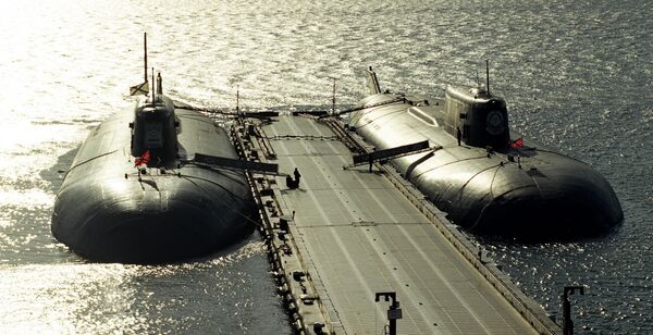 Submarinos nucleares ancorados. - Sputnik Brasil