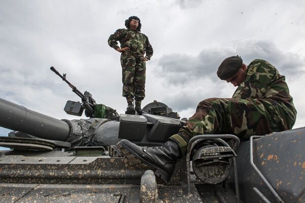 Forças Armadas da Nicarágua no polígono de Alabino na região de Moscou, preparando-se para os Jogos Internacionais de Exército 2015. - Sputnik Brasil