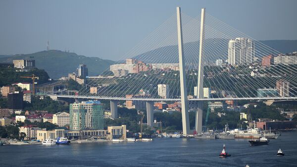A ponte Zolotoy na cidade de Vladivostok, Rússia. Foi uma das pontes construídas na preparação para a cúpula da APEC. O comprimento total da ponte é de 1.388 metros. - Sputnik Brasil