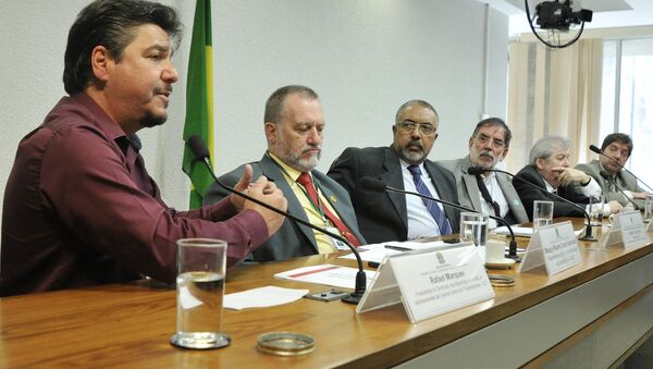Audiência pública com representantes de sindicatos e da Associação de Magistrados da Justiça do Trabalho para discutir a redução de jornada de trabalho com redução de salário - Sputnik Brasil