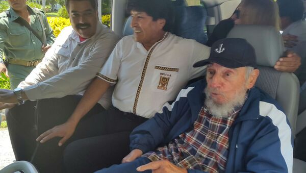 Nicolás Maduro, Evo Morales e Fidel Castro, em Cuba. - Sputnik Brasil
