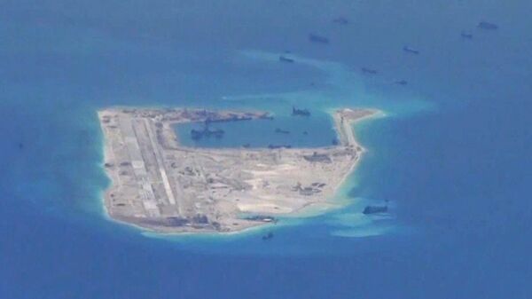 China constrói ilhas artificiais no arquipélago Spratly   - Sputnik Brasil